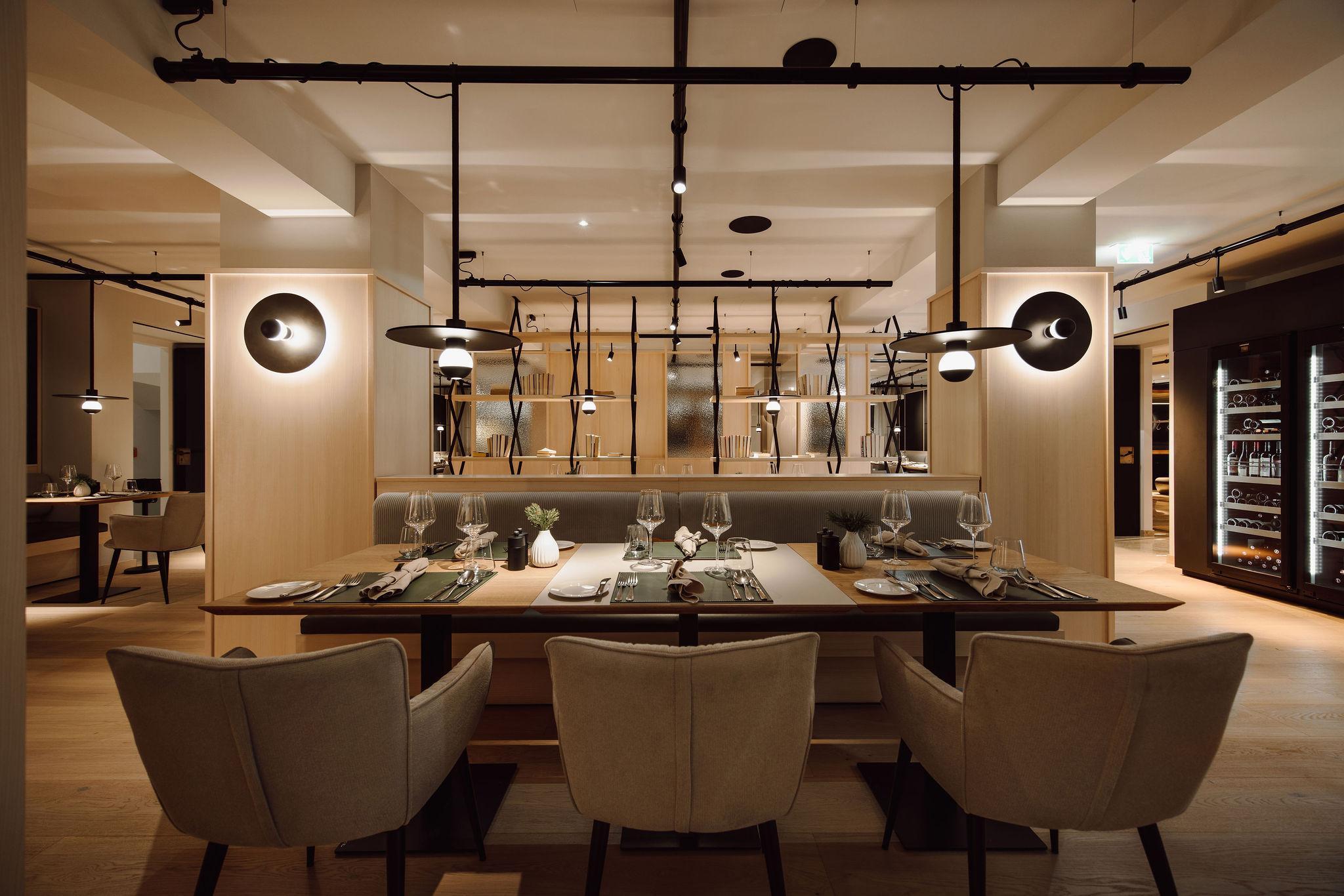 Dips&drops - The First Bike And Hub Hotel